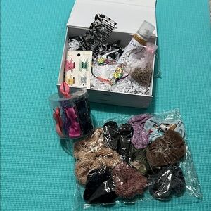 Hair Accessories Set bundle NWT
